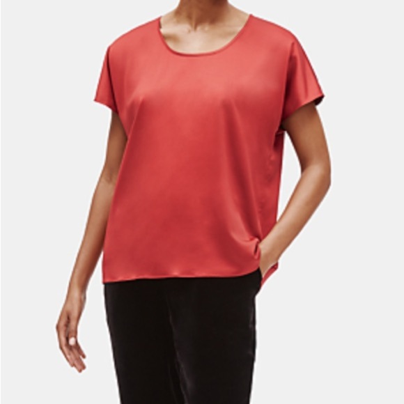 Like New Eileen Fisher Recycled Polyester Red Satin Box Top (XL) - Picture 1 of 6